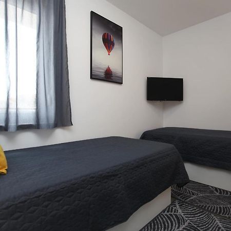 Apartmani Ive Trogir Exterior photo