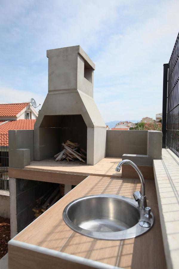 Apartmani Ive Trogir Exterior photo